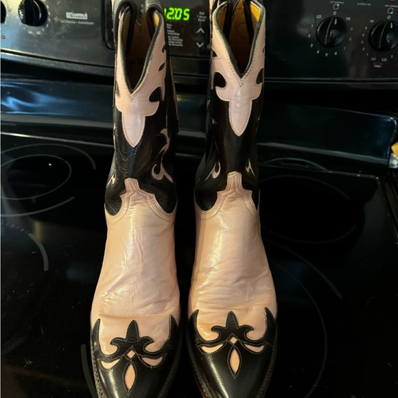 1883 Cowboy Boots. Only worn twice. - Picture 2 of 5